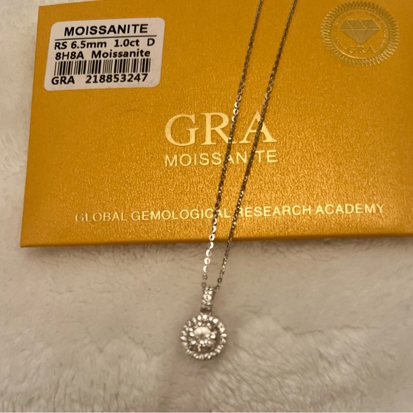 Moissanite 1 CT D Color VS1 925 Sterling Silver Pendant Necklace 💎 - Picture 3 of 8